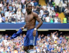 德罗巴连续五场比赛得分超过最后时刻胜出，加拿大队不断突破！热度持续攀升